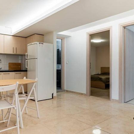 Apartment At Ano Glifada. Афины Экстерьер фото